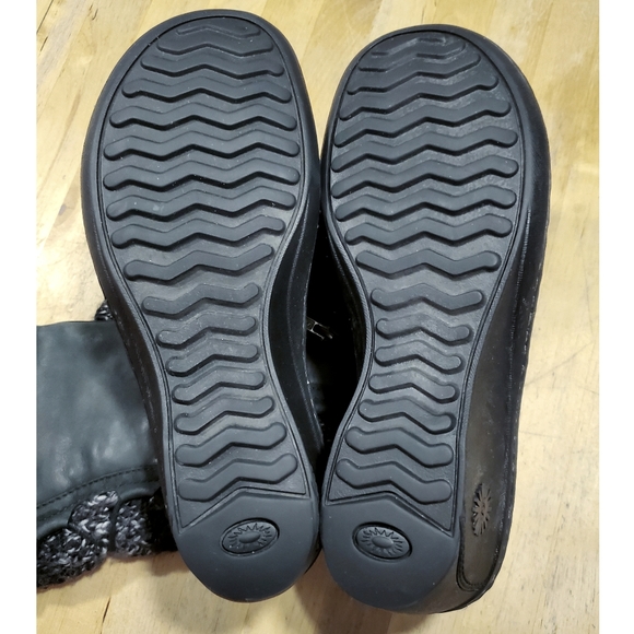 UGG Skylair Black Leather Knit Cuff  back Ties Wedge Heeled Boots Size US 9 - Picture 12 of 16